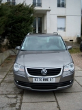 37-VW Touran