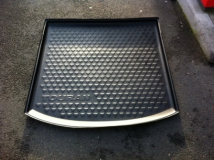 Tapis rigide de coffre