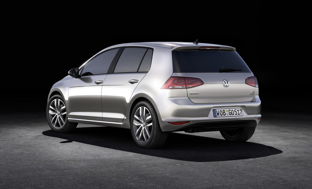 volkswagen-golf-7-2012-arriere-10760609mwngr.jpg