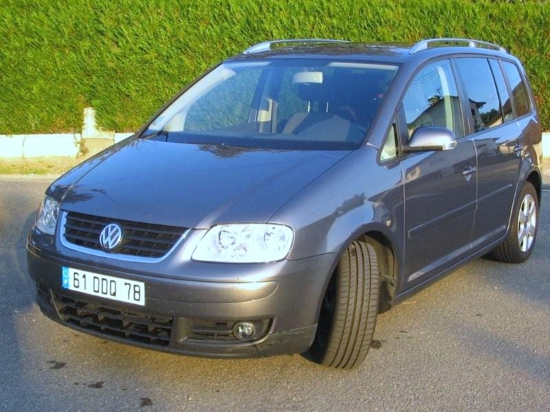 touran vue AV (2).jpg
