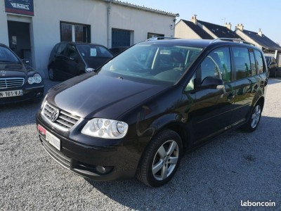 Touran tdi 2005 (3).jpg