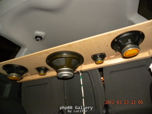 1/2 plage avant - vue de dessous