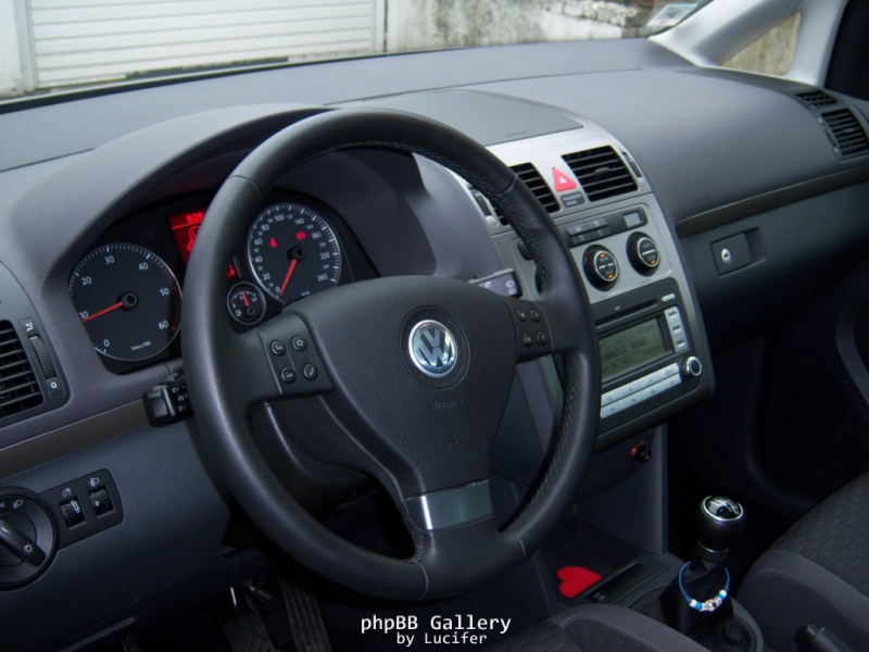 39-VW Touran