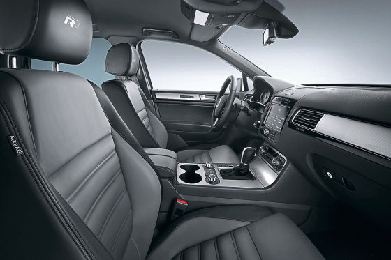 VW-Touareg-R-Line-560x373-cd326c106c70bdac.jpg