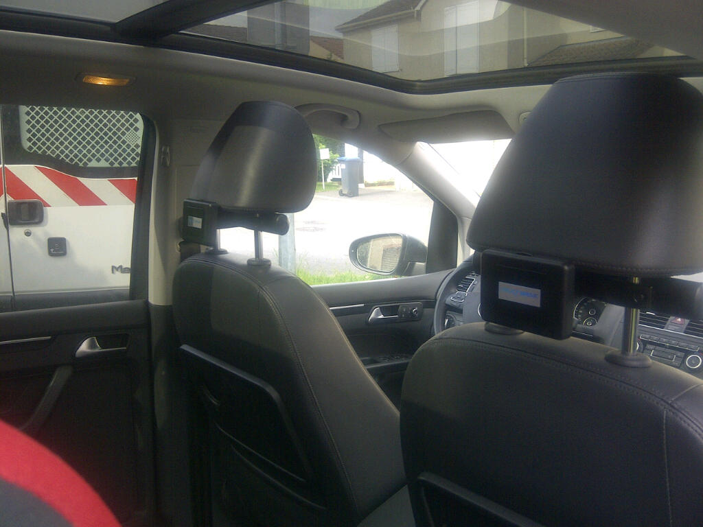 Courtry-20120704-00507.jpg