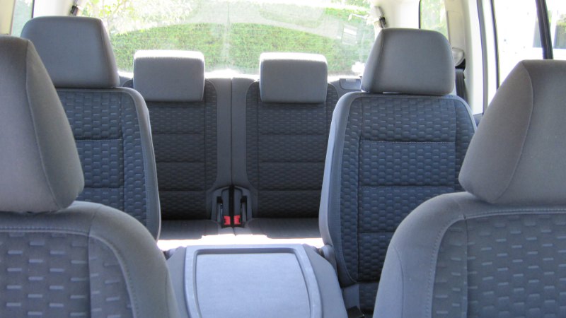 Touran105TDi-7pls-020.JPG