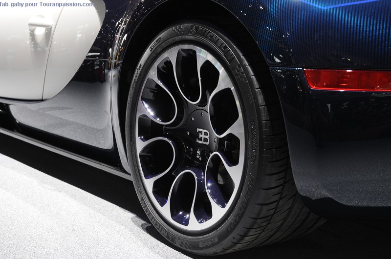 DSC_5499-border.jpg